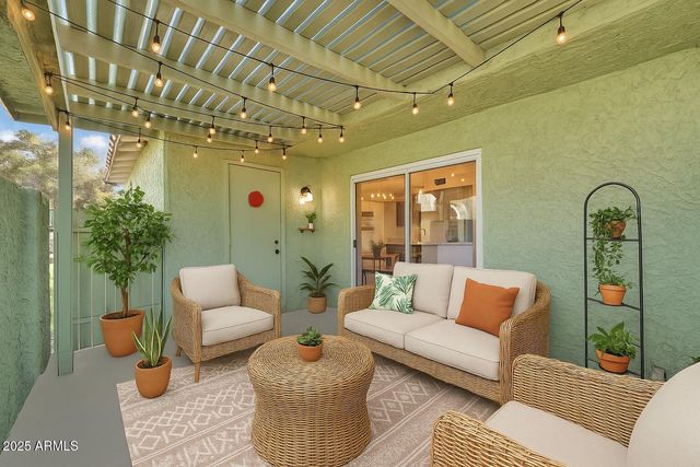 10217 N 7TH Place B, Phoenix, AZ 85020