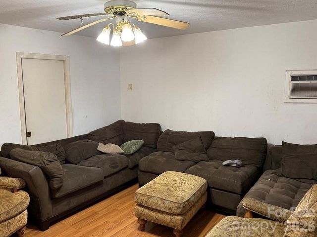 101 Ramsey Street, Morganton, NC 28655