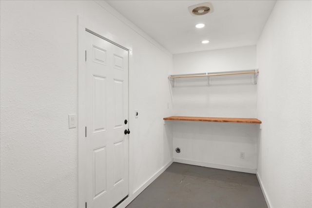 602 E 4th Street, Weatherford, TX 76086