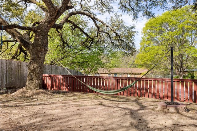 602 E 4th Street, Weatherford, TX 76086