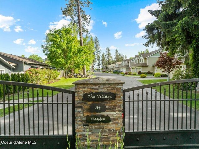 9091 N Piper Ct, Hayden, ID 83835