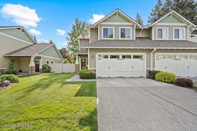 9091 N Piper Ct, Hayden, ID 83835