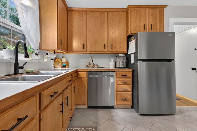18 Drew Road, Somersworth, NH 03878