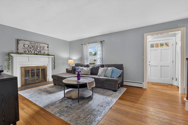 18 Drew Road, Somersworth, NH 03878