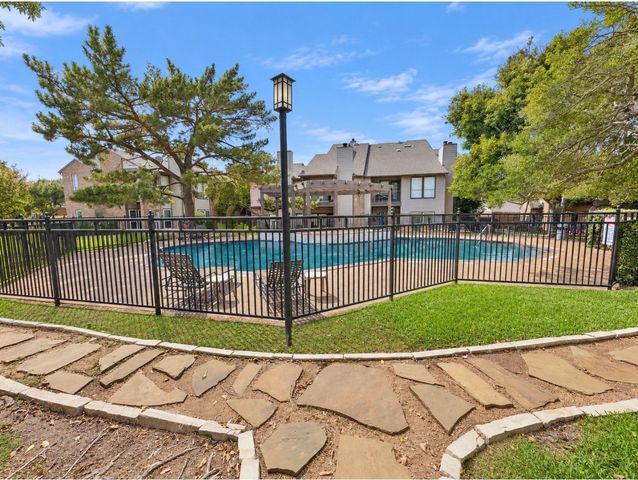4067 Beltway Drive 140, Addison, TX 75001
