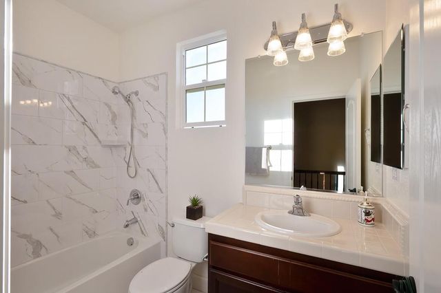 211 Tarquina Ct, El Dorado Hills, CA 95762