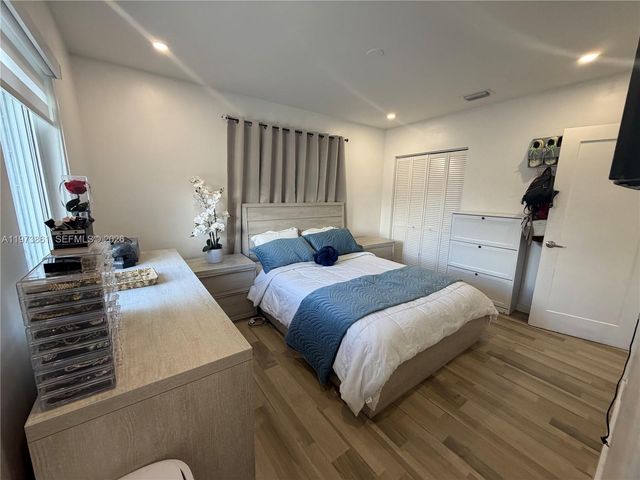 2401 SW 83rd Ave, Miami, FL 33155