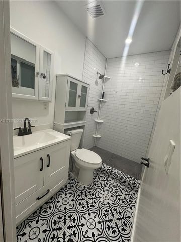 2401 SW 83rd Ave, Miami, FL 33155