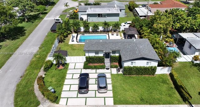 2401 SW 83rd Ave, Miami, FL 33155