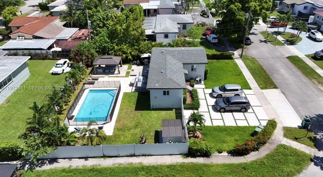 2401 SW 83rd Ave, Miami, FL 33155