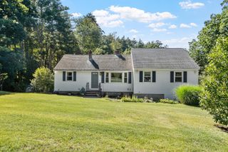 17 Bridle Bridge Road, Windham, NH 03087