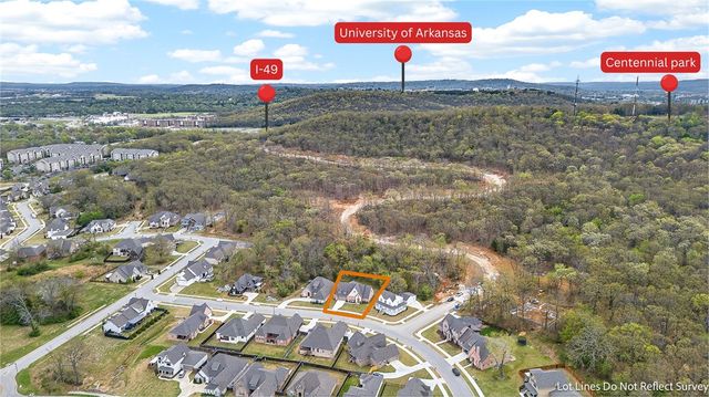 182 N Hawkstone Drive, Fayetteville, AR 72704