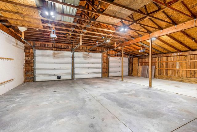 3044 Jasmine Road NW, Carrollton, OH 44615