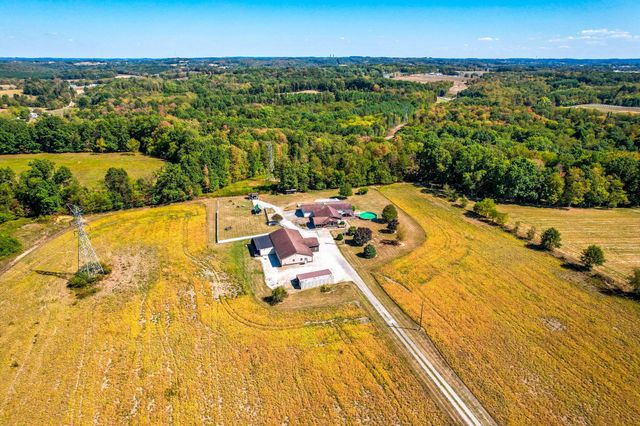 3044 Jasmine Road NW, Carrollton, OH 44615