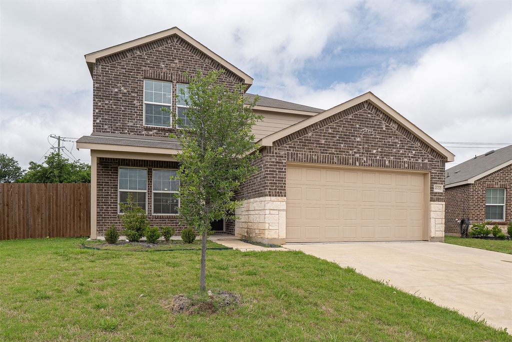 4620 Knoll Gardens Way, Fort Worth, TX 76036 — photo 3