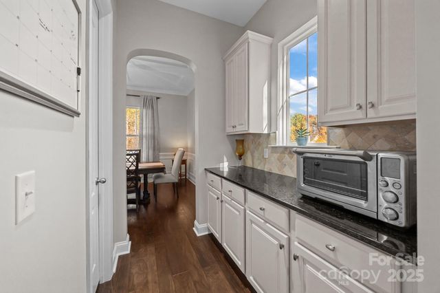 10843 Preservation Park Drive, Charlotte, NC 28214