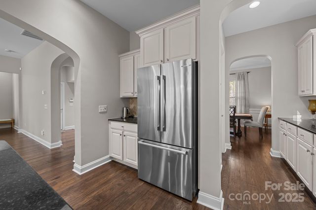 10843 Preservation Park Drive, Charlotte, NC 28214