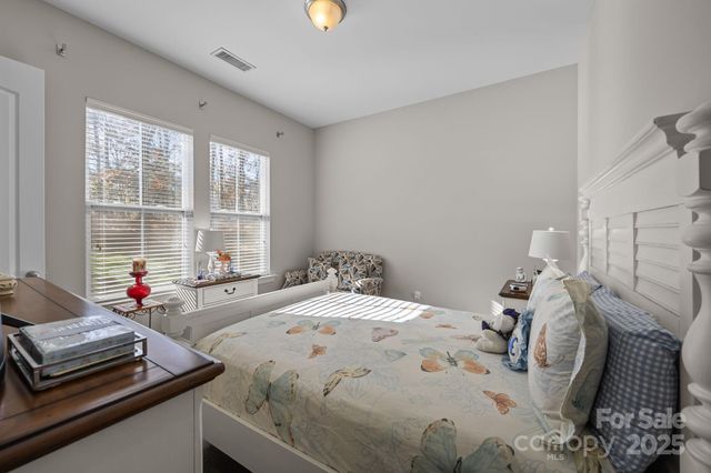 10843 Preservation Park Drive, Charlotte, NC 28214