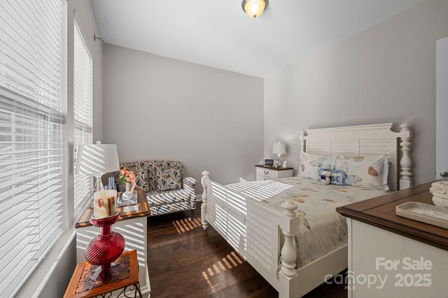 10843 Preservation Park Drive, Charlotte, NC 28214