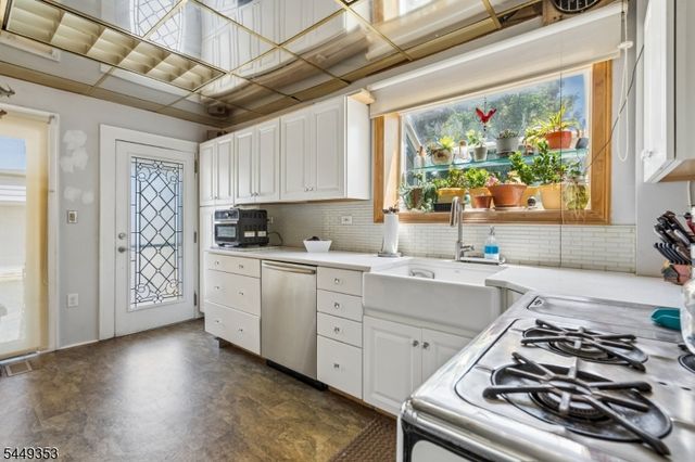 316 Old Bridge Tpke, South River Boro, NJ 08882