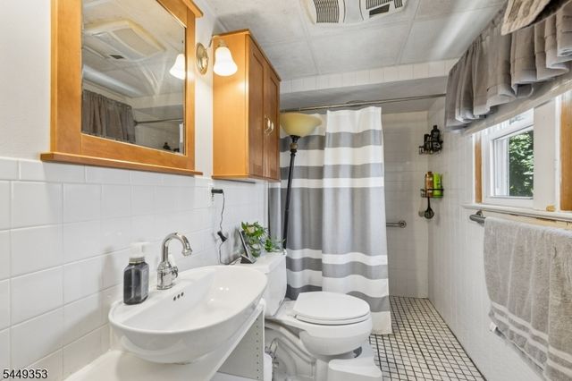 316 Old Bridge Tpke, South River Boro, NJ 08882