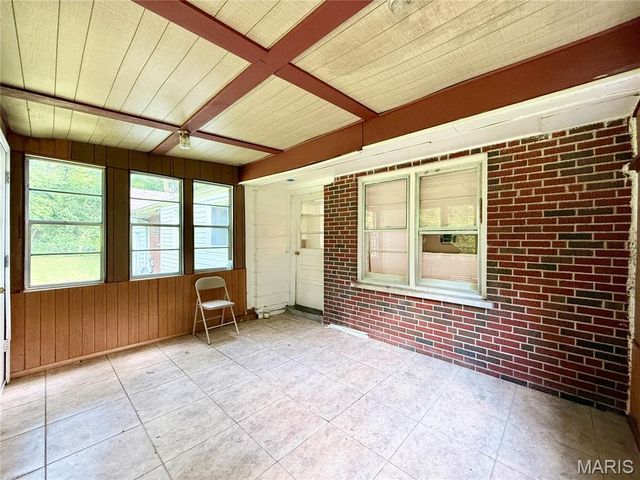 931 Thatcher Avenue, St Louis, MO 63135