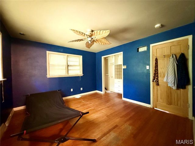 931 Thatcher Avenue, St Louis, MO 63135