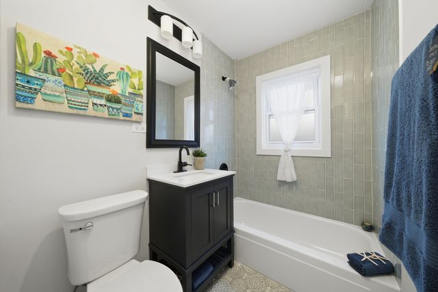 319 50th Avenue, Bellwood, IL 60104