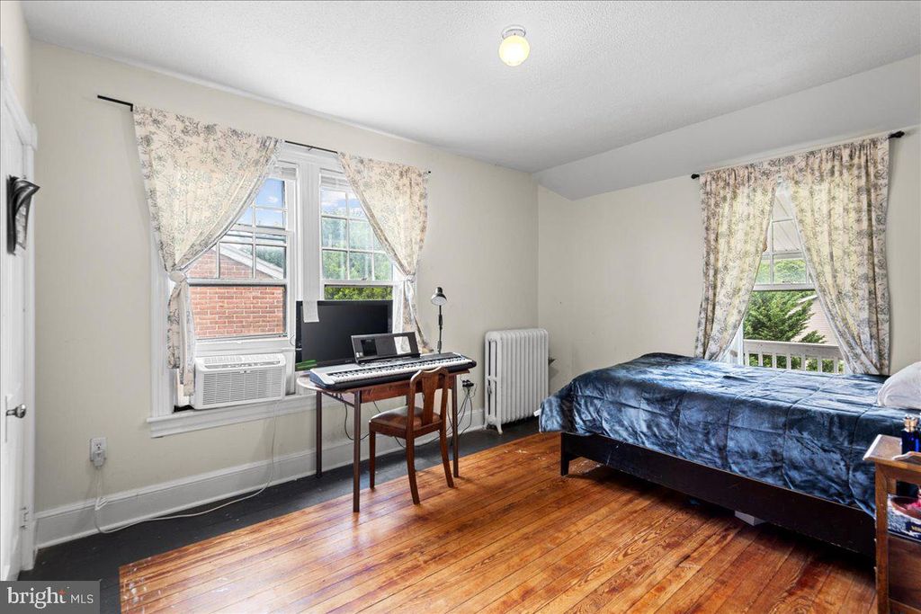 Image 24 of property listing at 1007 POTOMAC AVE, Hagerstown, MD 21742