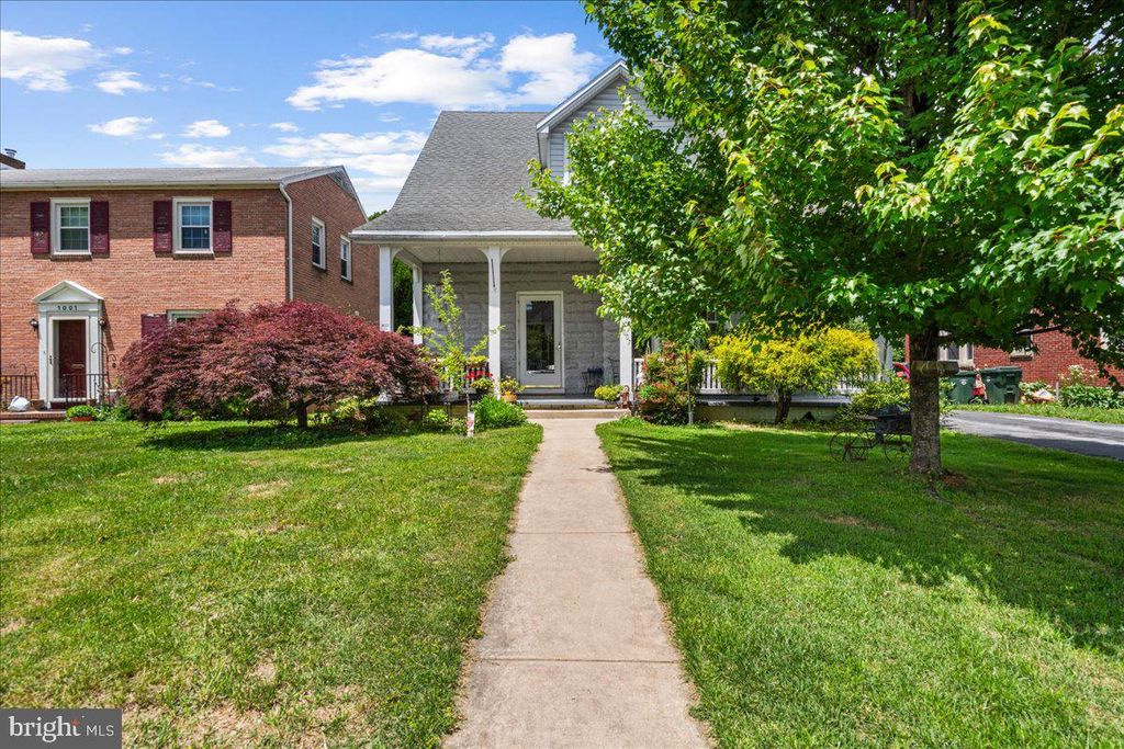 Image 4 of property listing at 1007 POTOMAC AVE, Hagerstown, MD 21742