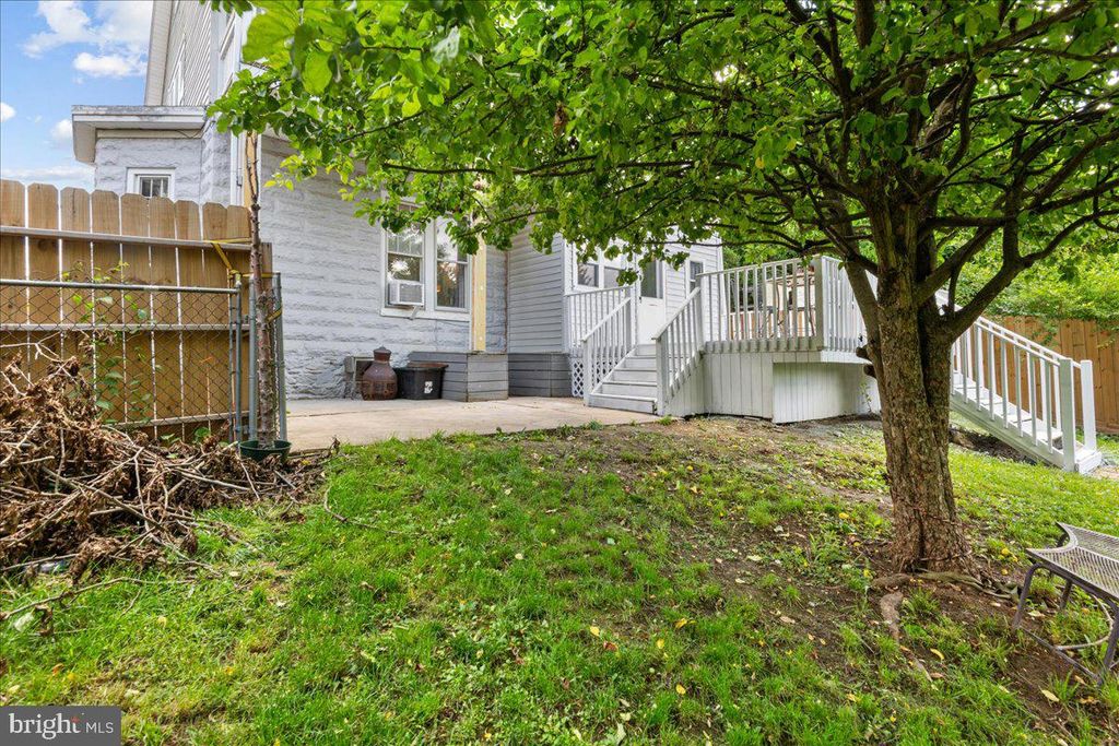 Image 46 of property listing at 1007 POTOMAC AVE, Hagerstown, MD 21742