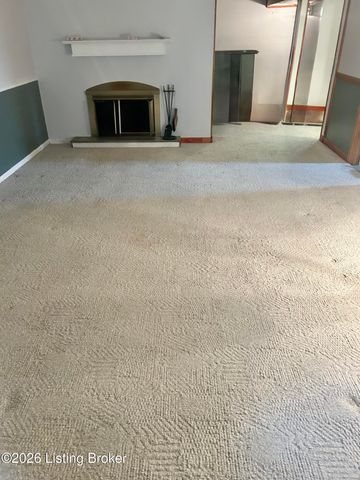 8705 Honor Ave, Louisville, KY 40219
