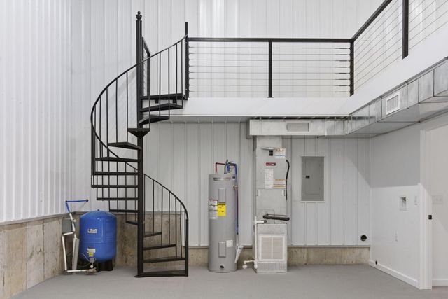 1670 Wooley Creek Road, Cape Fair, MO 65624