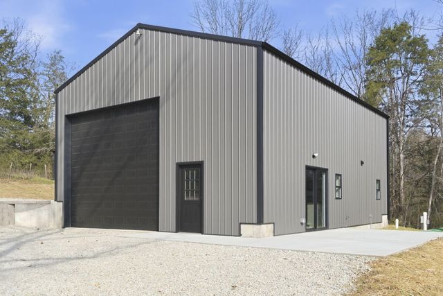 1670 Wooley Creek Road, Cape Fair, MO 65624