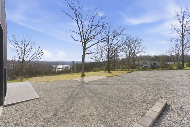 1670 Wooley Creek Road, Cape Fair, MO 65624