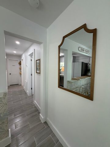 829 Macy Street, West Palm Beach, FL 33405