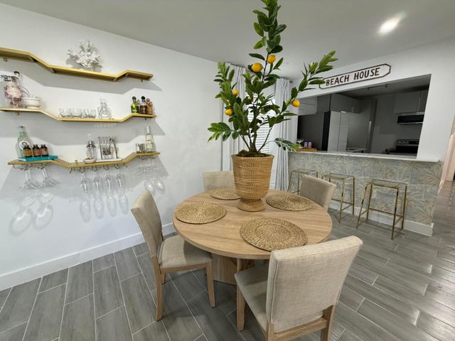 829 Macy Street, West Palm Beach, FL 33405