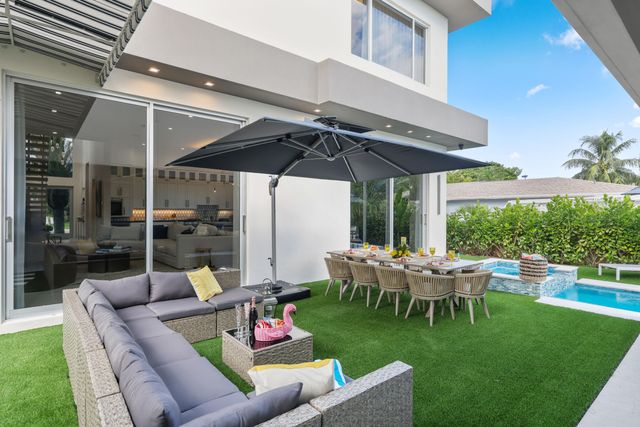 333 S Swinton Avenue, Delray Beach, FL 33444