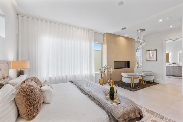 333 S Swinton Avenue, Delray Beach, FL 33444
