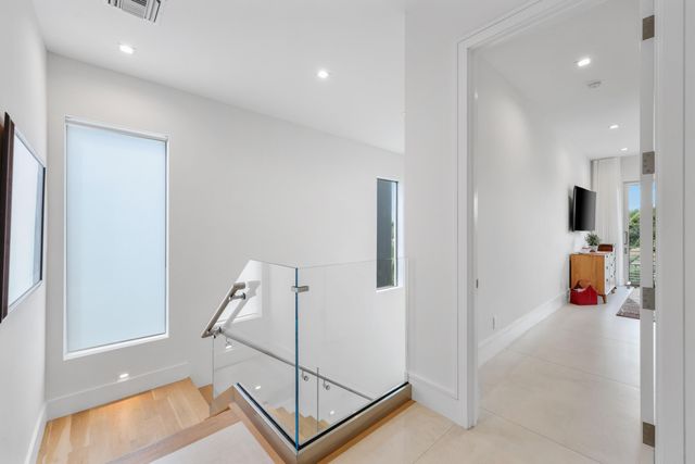 333 S Swinton Avenue, Delray Beach, FL 33444