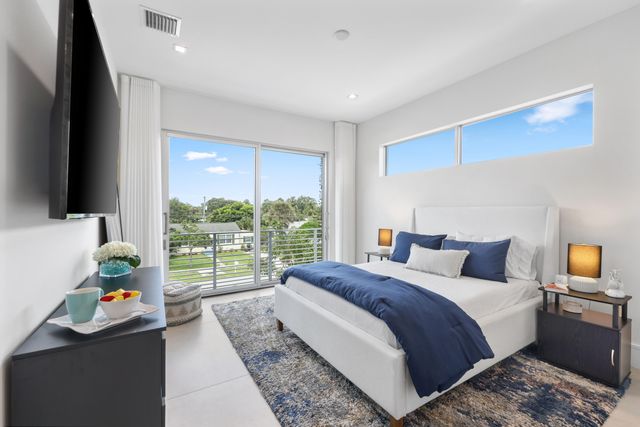 333 S Swinton Avenue, Delray Beach, FL 33444