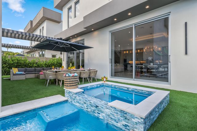333 S Swinton Avenue, Delray Beach, FL 33444