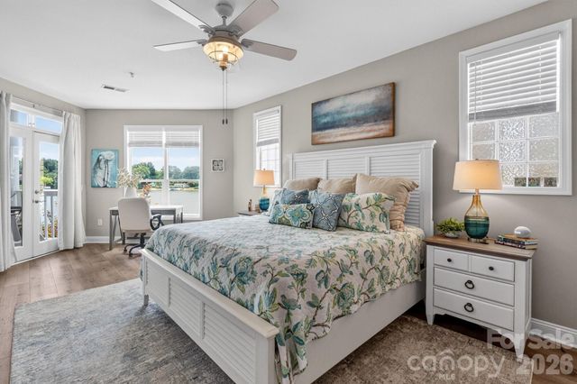 637 Williamson Road 205, Mooresville, NC 28117