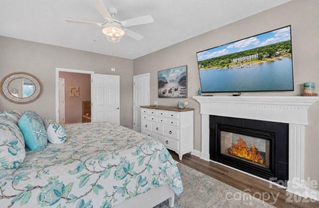 637 Williamson Road 205, Mooresville, NC 28117