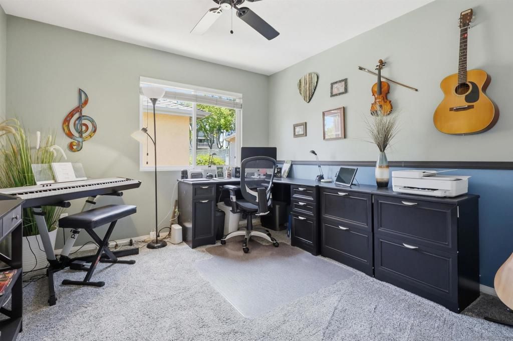 Image 25 of property listing at 2995 W Canyon, San Diego, CA 92123