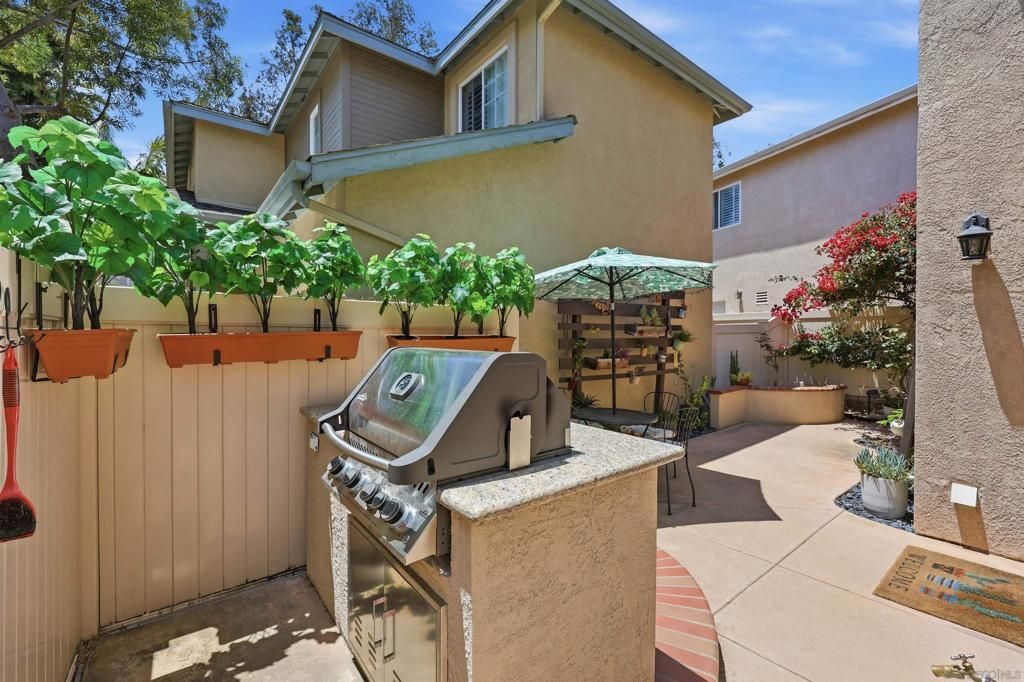 Image 30 of property listing at 2995 W Canyon, San Diego, CA 92123