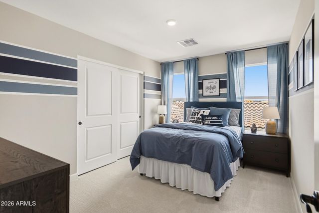 17584 W ILLINI Street, Goodyear, AZ 85338