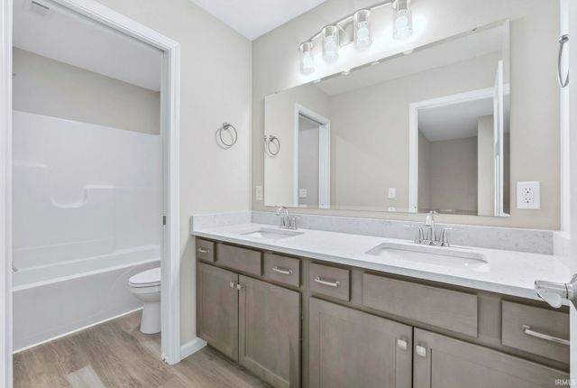 12005 Swather Court, Fort Wayne, IN 46818