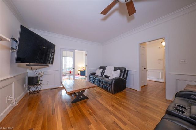 3713 Burbank Lane, Winston-salem, NC 27106
