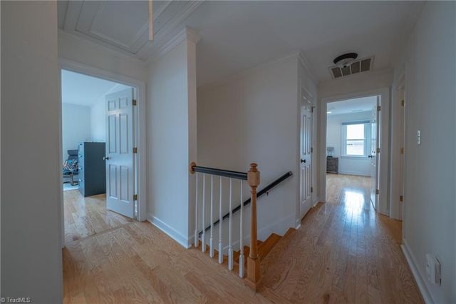 3713 Burbank Lane, Winston-salem, NC 27106